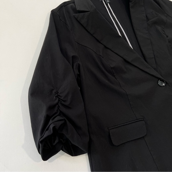 TORRID • 3/4 sleeve blazer coat - Picture 5 of 10